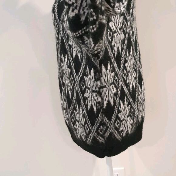 Asos Design Cozy Women's 4 Small Black White Oversized Chunky Crewneck Sweater - Picture 6 of 9